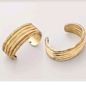 HOUSE of HARLOW 1960 cuff bracelet
